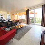 Casa Flores بيت للعطل *