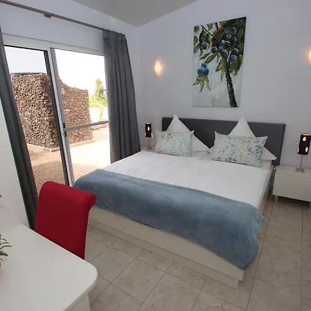 Holiday home Casa Flores *