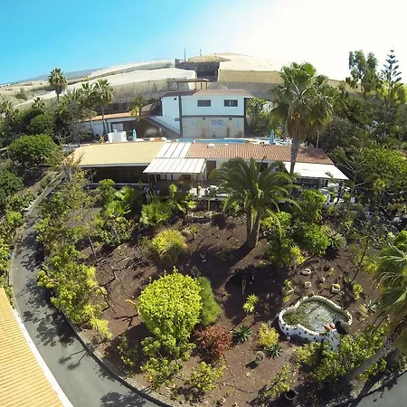 Casa Flores Holiday home *