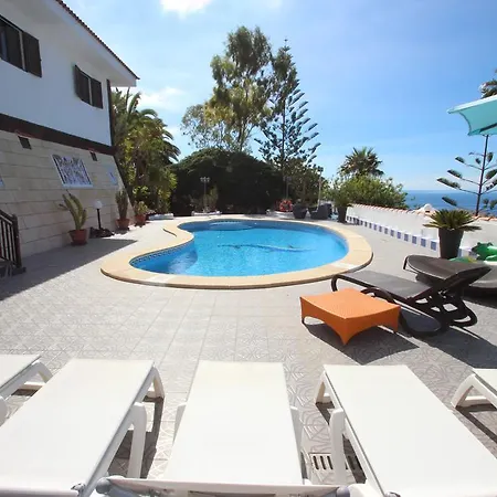 Holiday home Casa Flores