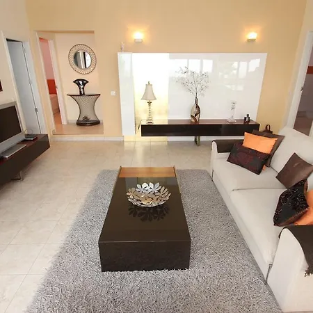 Holiday home Casa Flores