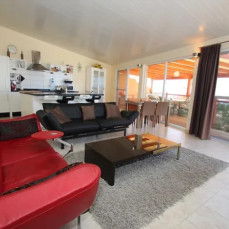 Casa Flores Holiday home
